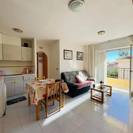 Apartment En *